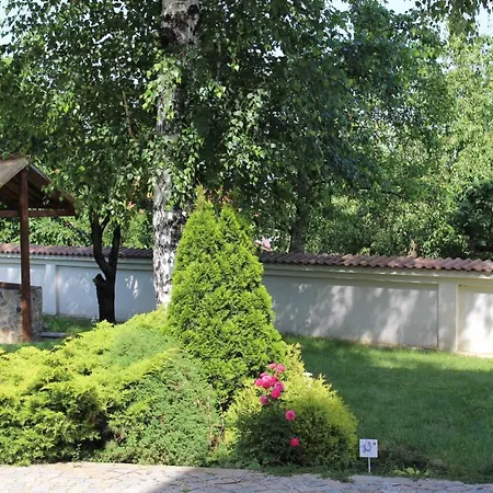 ради Otel Sapareva Banya