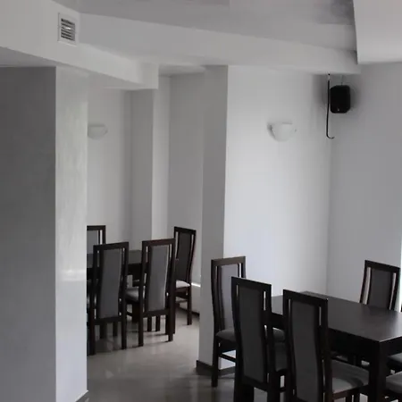 ради Otel *
